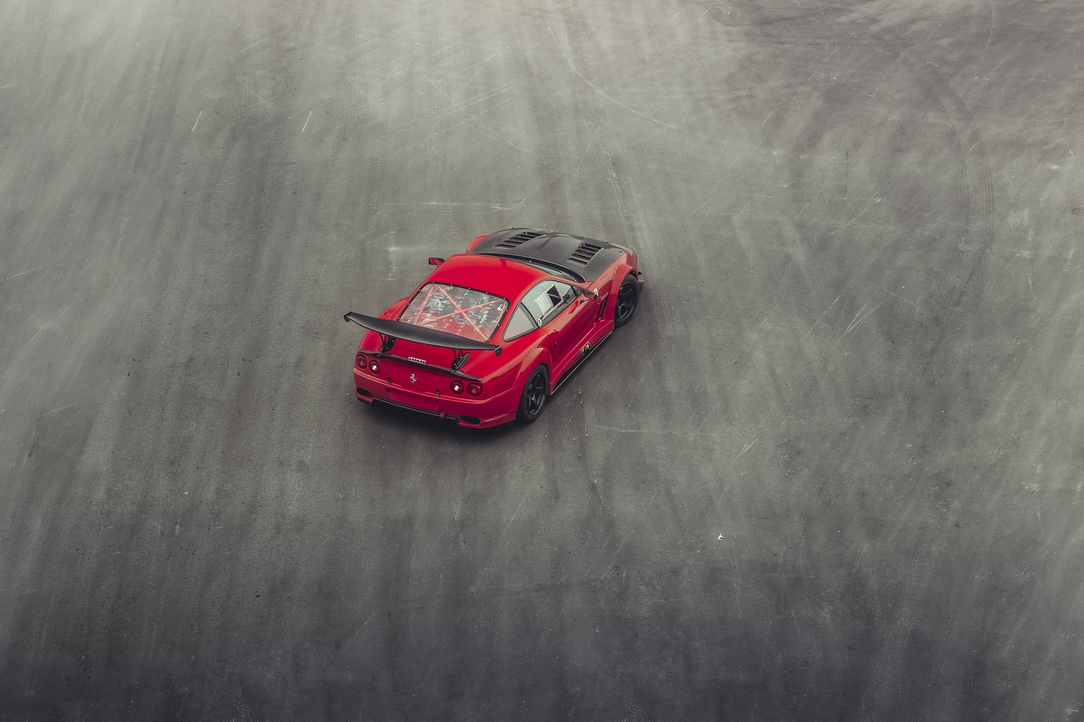 Garage Saurus Ferrari 550 Maranello seen from above