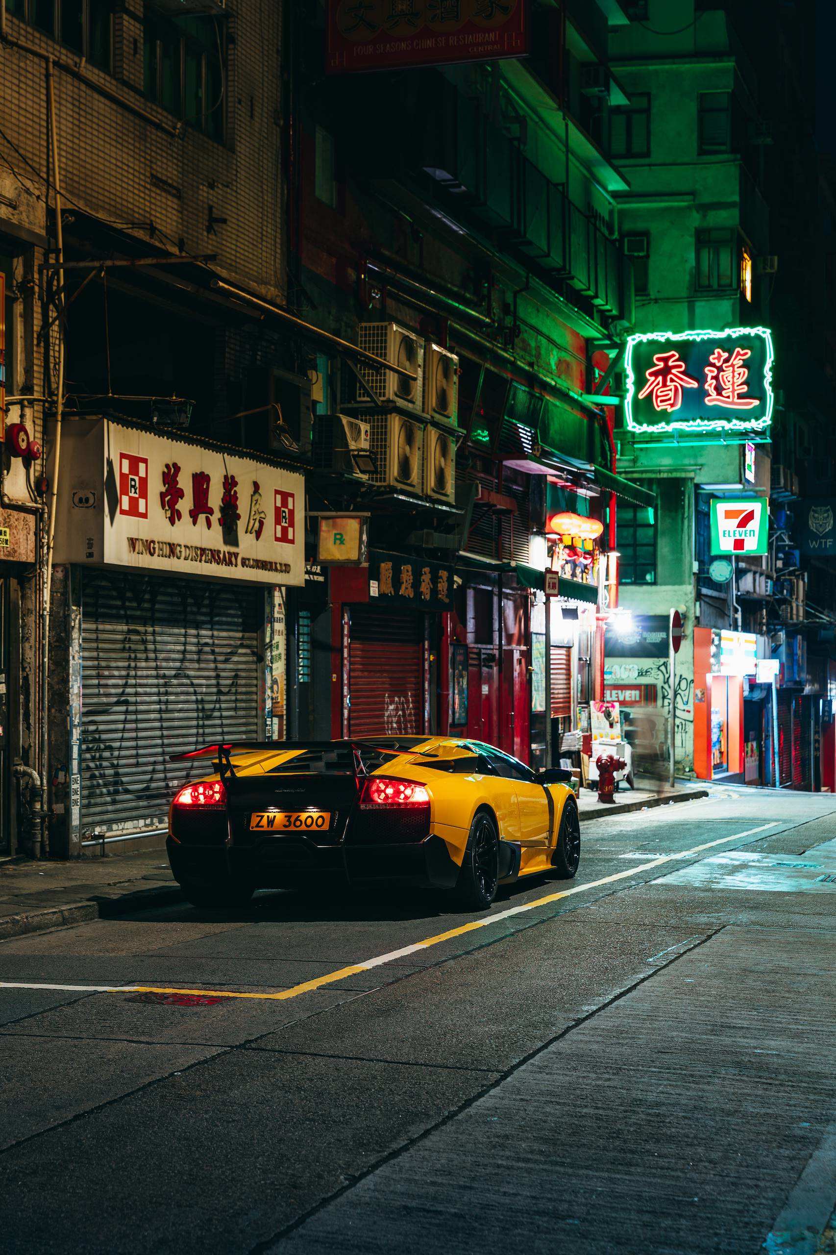 Rear view of the Murciélago SuperVeloce on a wet Hong Kong street