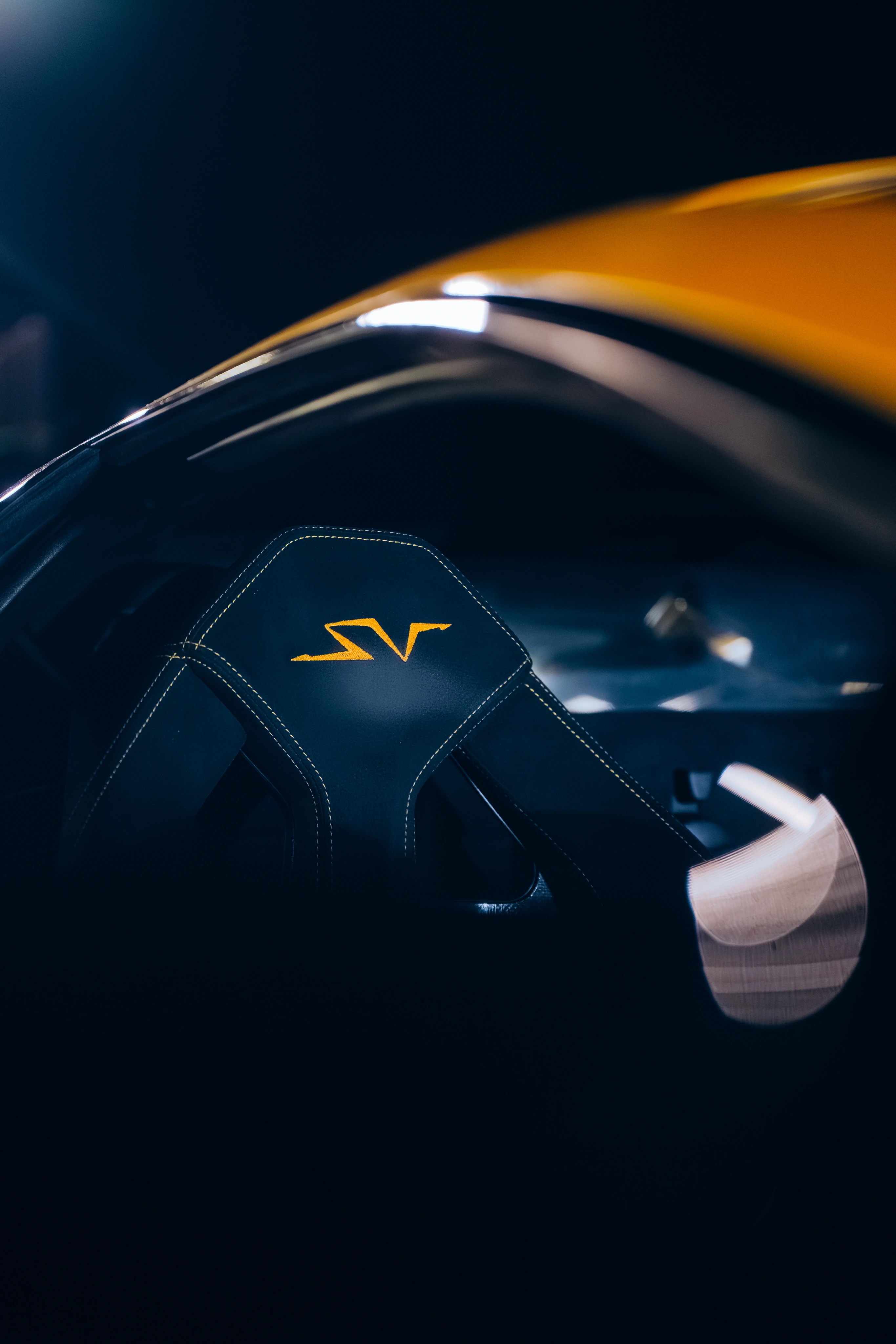 SuperVeloce seat embroidery inside the Murciélago